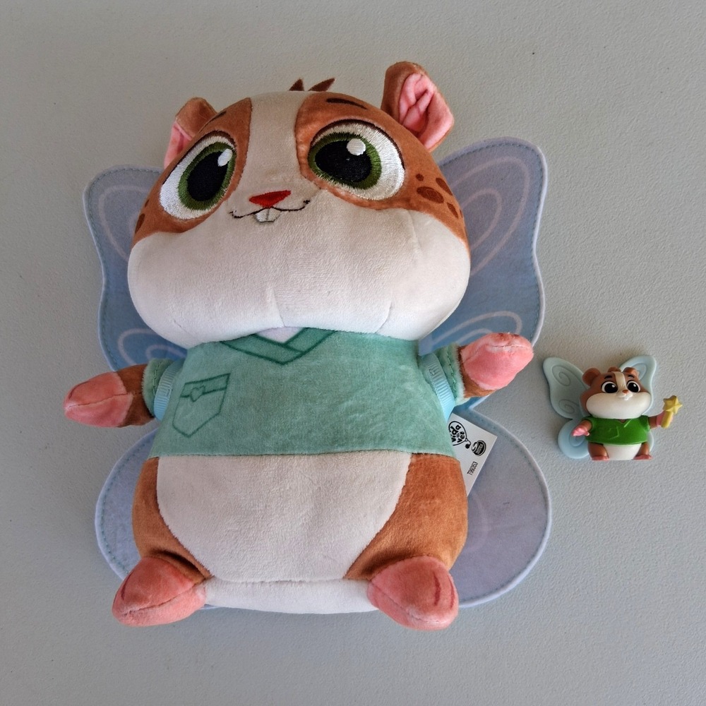 Spin Master Vida The Vet Pip 7" Plush Toy & 1.5" Mini Action Figure Set